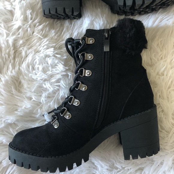 Top Moda Chunky Heel Boots - Picture 2 of 6